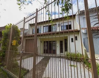 Casa para Venda em Gravataí / RS no bairro Dom Feliciano