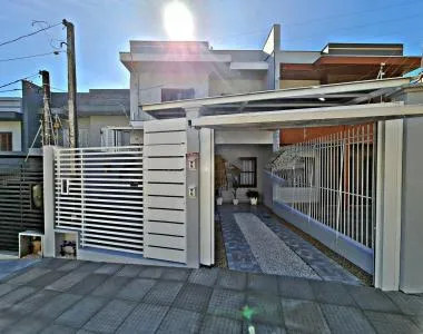 LINDO SOBRADO PARA VENDA EM ESTÂNCIA VELHA BAIRRO LAGO AZUL