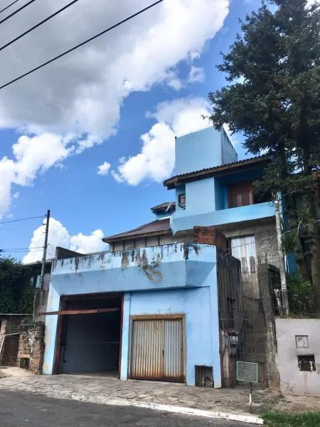 Casa para Venda em Novo Hamburgo / RS no bairro Operário