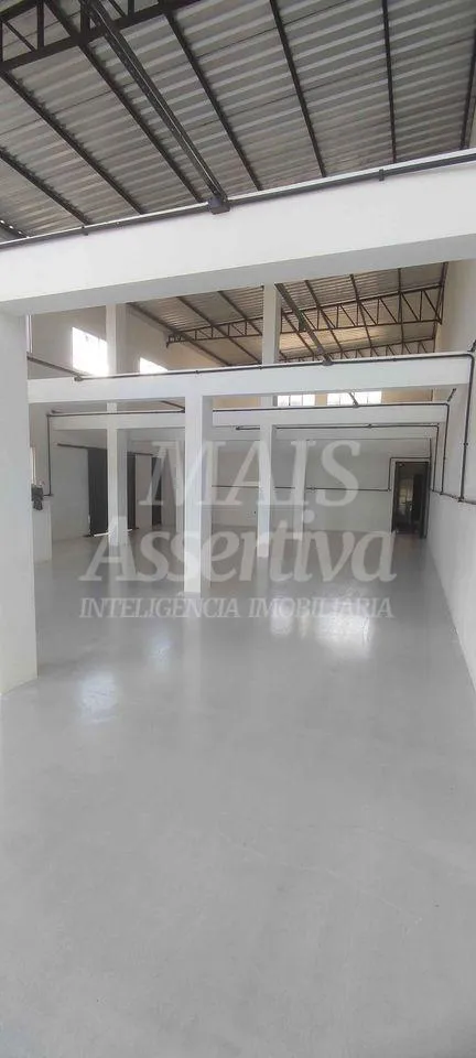 Excelente sala ccomercial para locação no bairro Boa Saúde em Novo Hamburgo 
