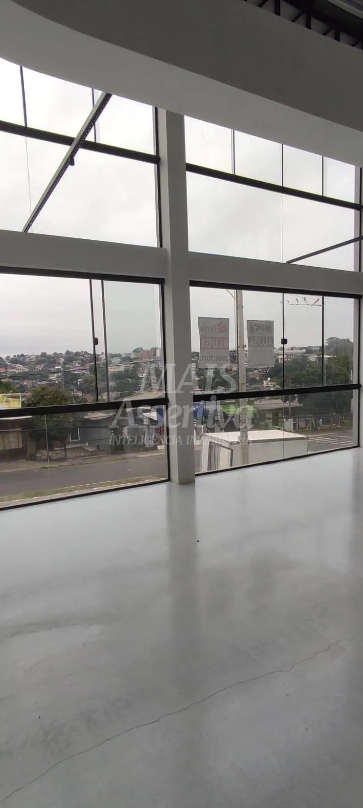 Excelente sala ccomercial para locação no bairro Boa Saúde em Novo Hamburgo 