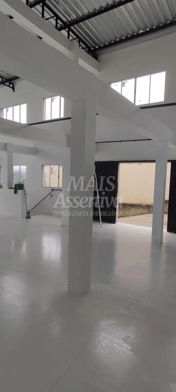 Excelente sala ccomercial para locação no bairro Boa Saúde em Novo Hamburgo 