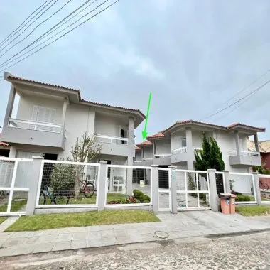 Sobrado em condominio fechado, Centro de Xangri-Lá - 250 metros do mar