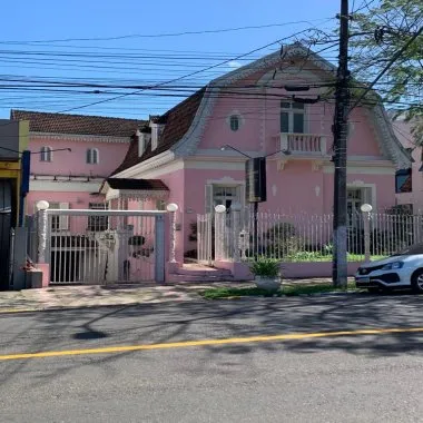 Casa Comercial ou Residencial na área Histórica de Hamburgo Velho para Locação   