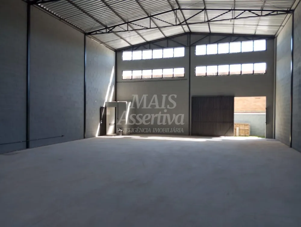 Predio comercial para locação, bairro São Jorge em Novo Hamburgo - 300m²