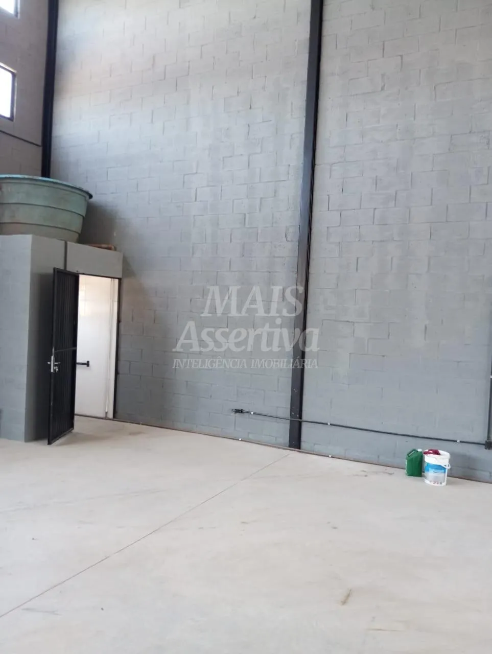 Predio comercial para locação, bairro São Jorge em Novo Hamburgo - 300m²