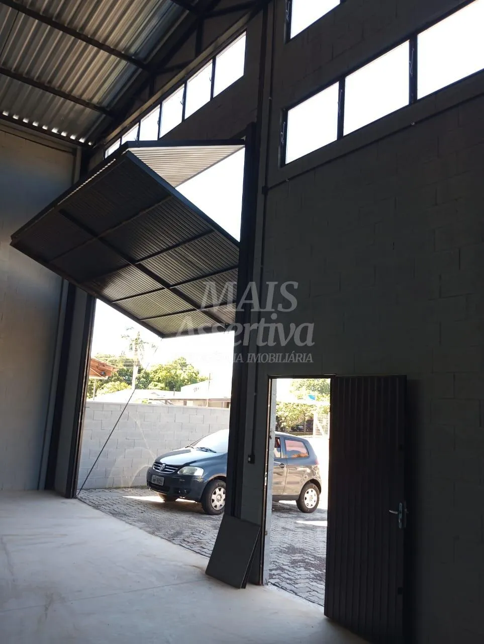 Predio comercial para locação, bairro São Jorge em Novo Hamburgo - 300m²