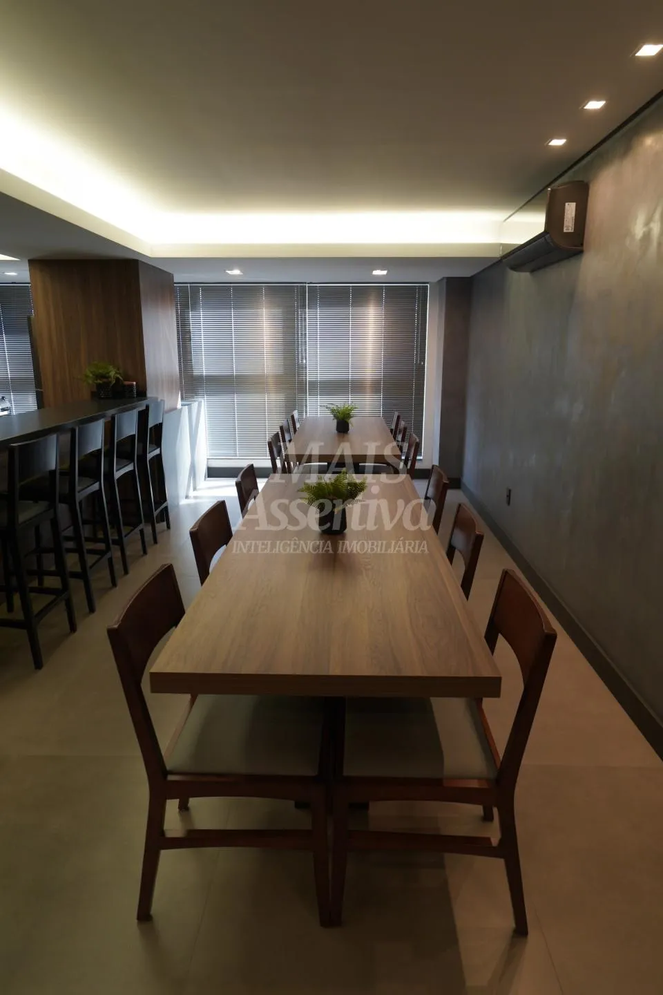 Apartamento novo à venda no Residencial Tharros, em Caxias do Sul-RS.