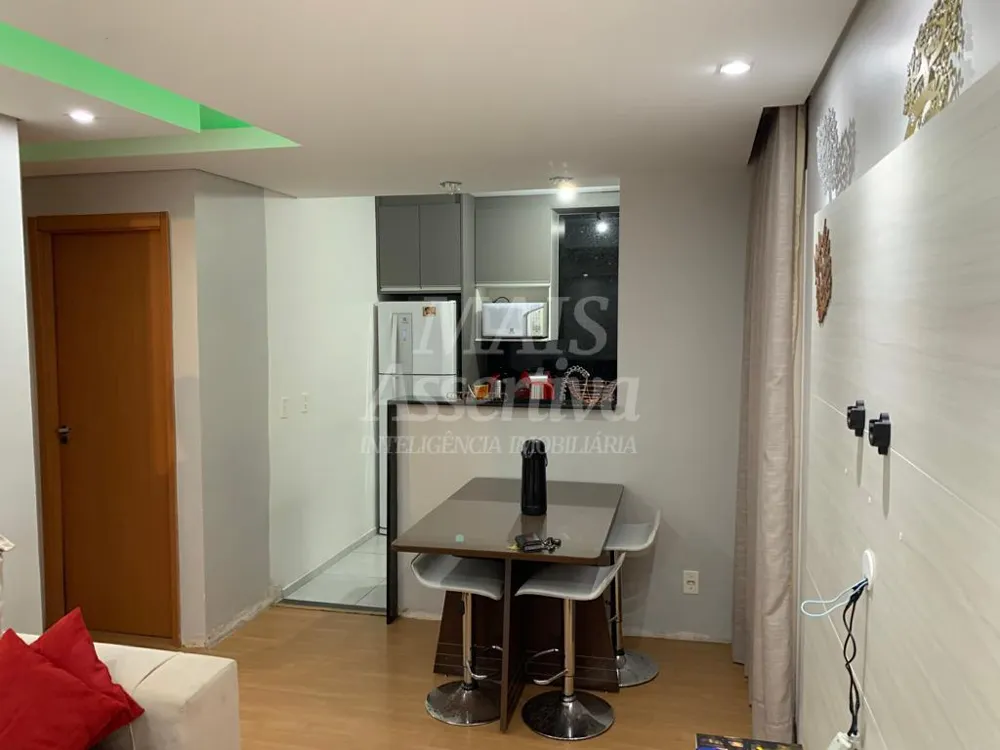 Excelente apartamento a venda com 02 dormitórios e vaga em Novo Hamburgo 