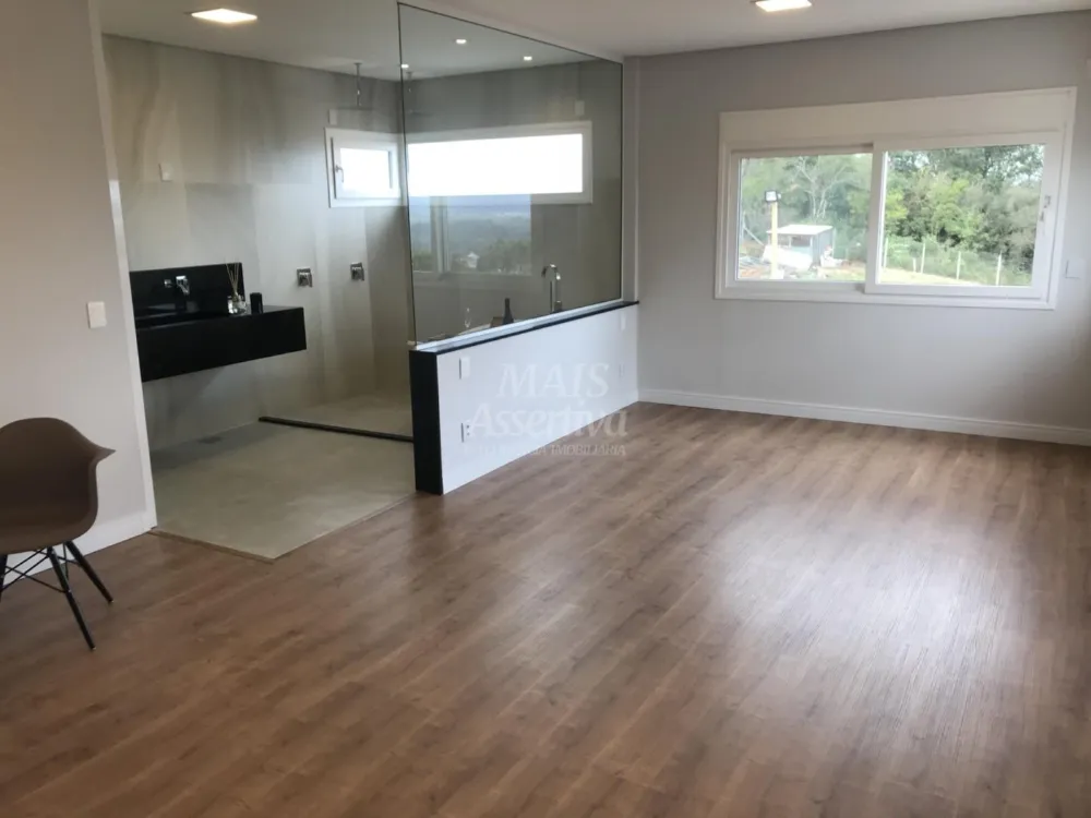 Excelente apartamento de 03 dormitórios e 03 vagas a venda em Novo Hamburgo 