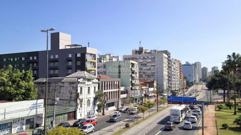  Excelente apartamento com vista à venda em Porto Alegre 