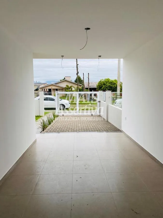 Casa para Venda em Arroio Do Sal / RS no bairro Centro