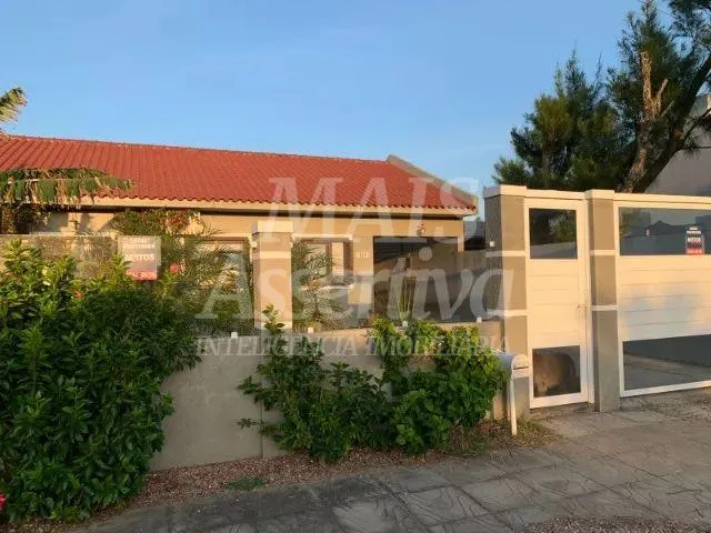 Casa Mobiliada Para Venda em Tramandai Barra
