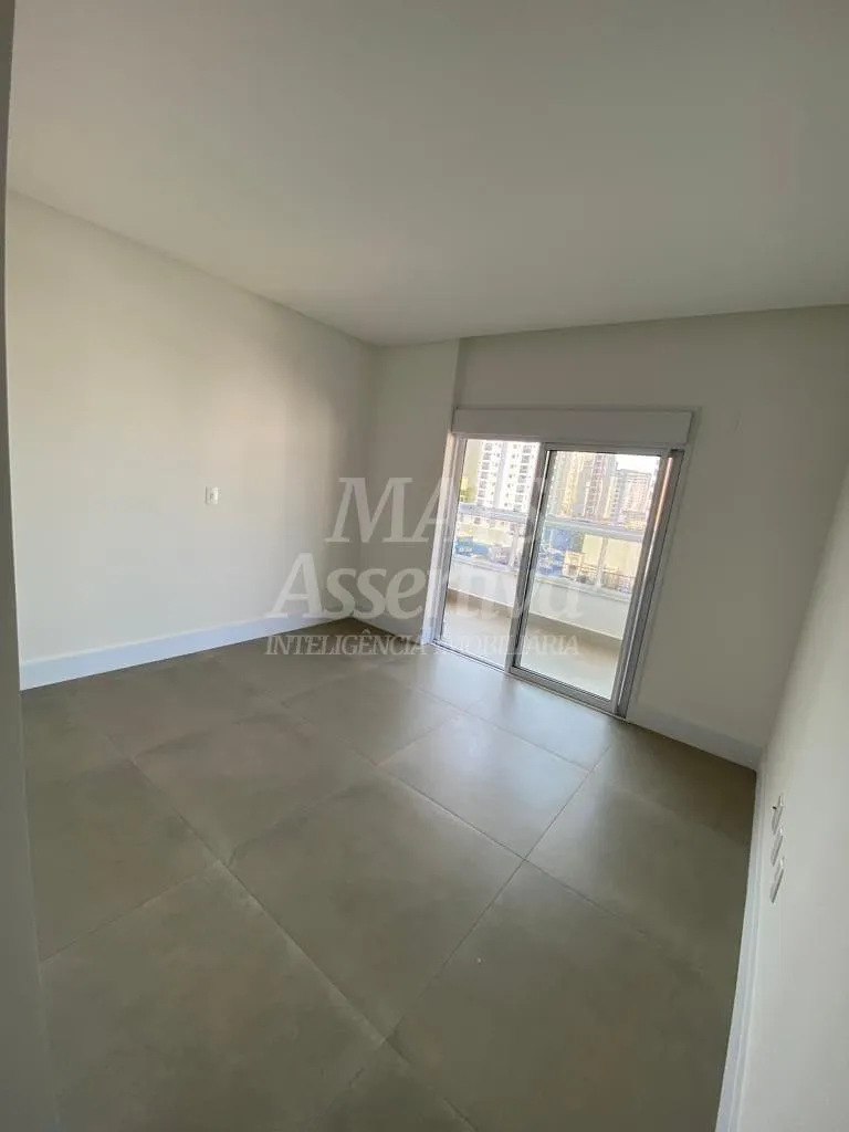 Apartamento para Venda com 03 Suítes em Itapema SC