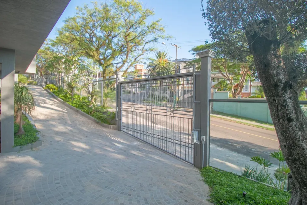 Apartamento 03 dormitórios 03 suítes para venda em São Leopoldo 