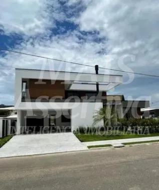 Ótimo sobrado de luxo em Balneário Camboriú - 3 dormitórios, 3 suítes