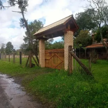 Ótimo sítio a venda no bairro Neópolis em Gravataí/RS - 5 dormitórios, 1 suíte