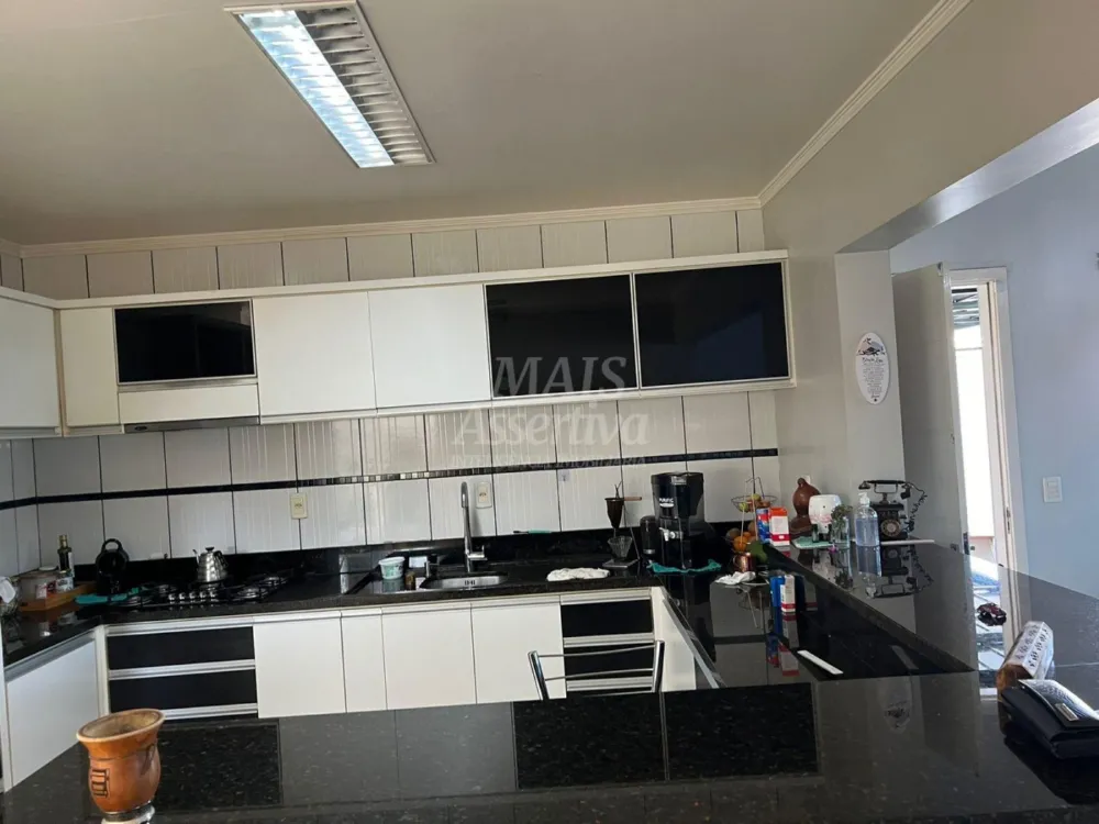 Excelente casa com 03 dormitórios para venda em Novo Hamburgo 