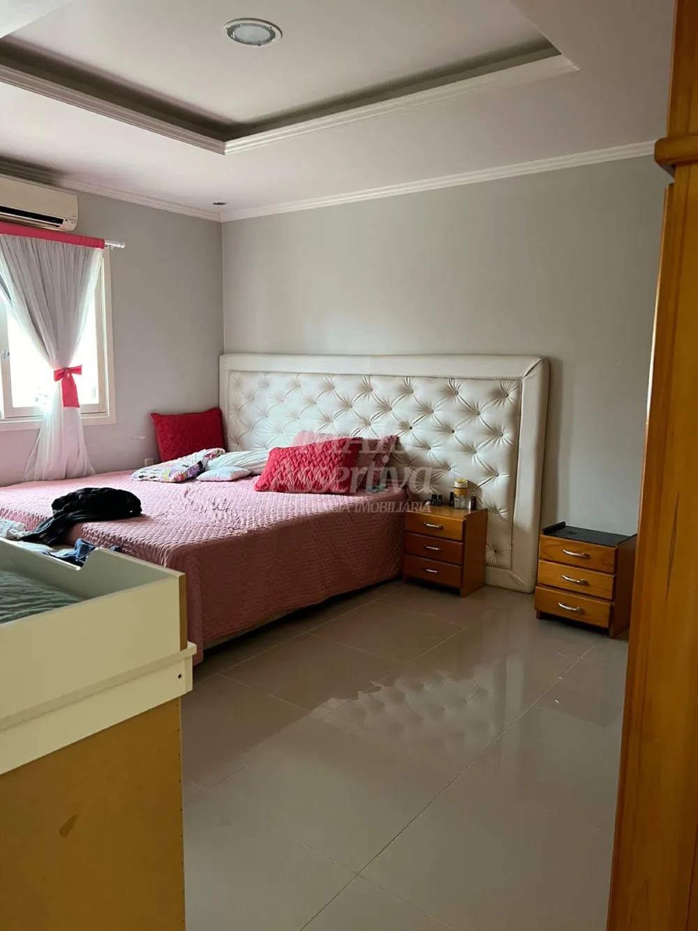 Excelente casa com 03 dormitórios para venda em Novo Hamburgo 