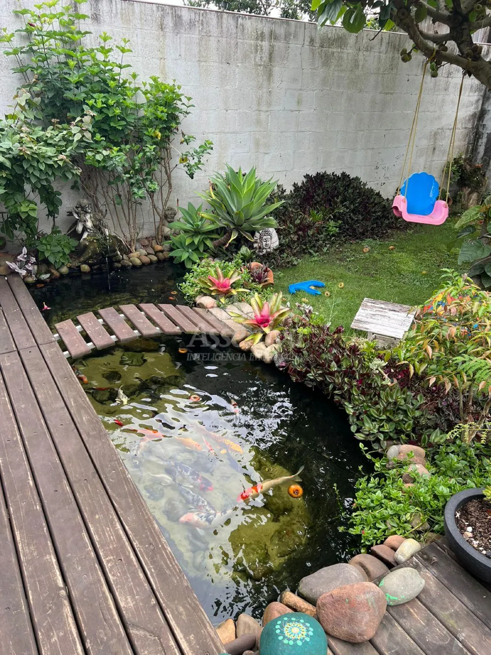 Excelente casa com 03 dormitórios para venda em Novo Hamburgo 