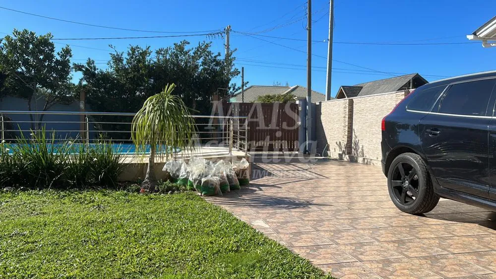 Ótima casa a venda localizada no Balneário Tramandaí Sul - Nova Tramandaí/RS. 