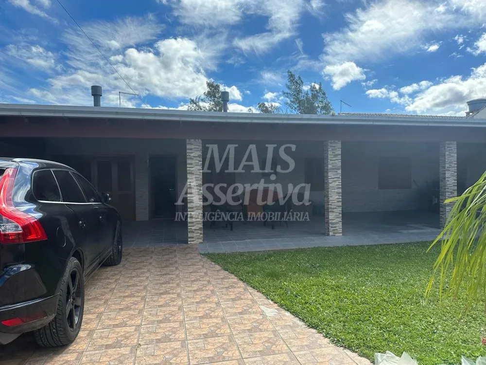 Ótima casa a venda localizada no Balneário Tramandaí Sul - Nova Tramandaí/RS. 