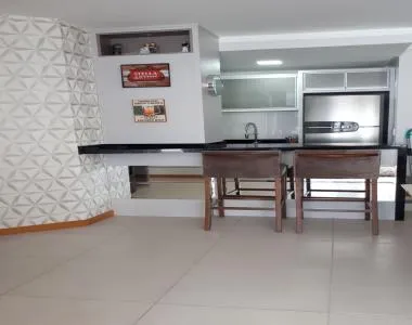 VENDE VENDE