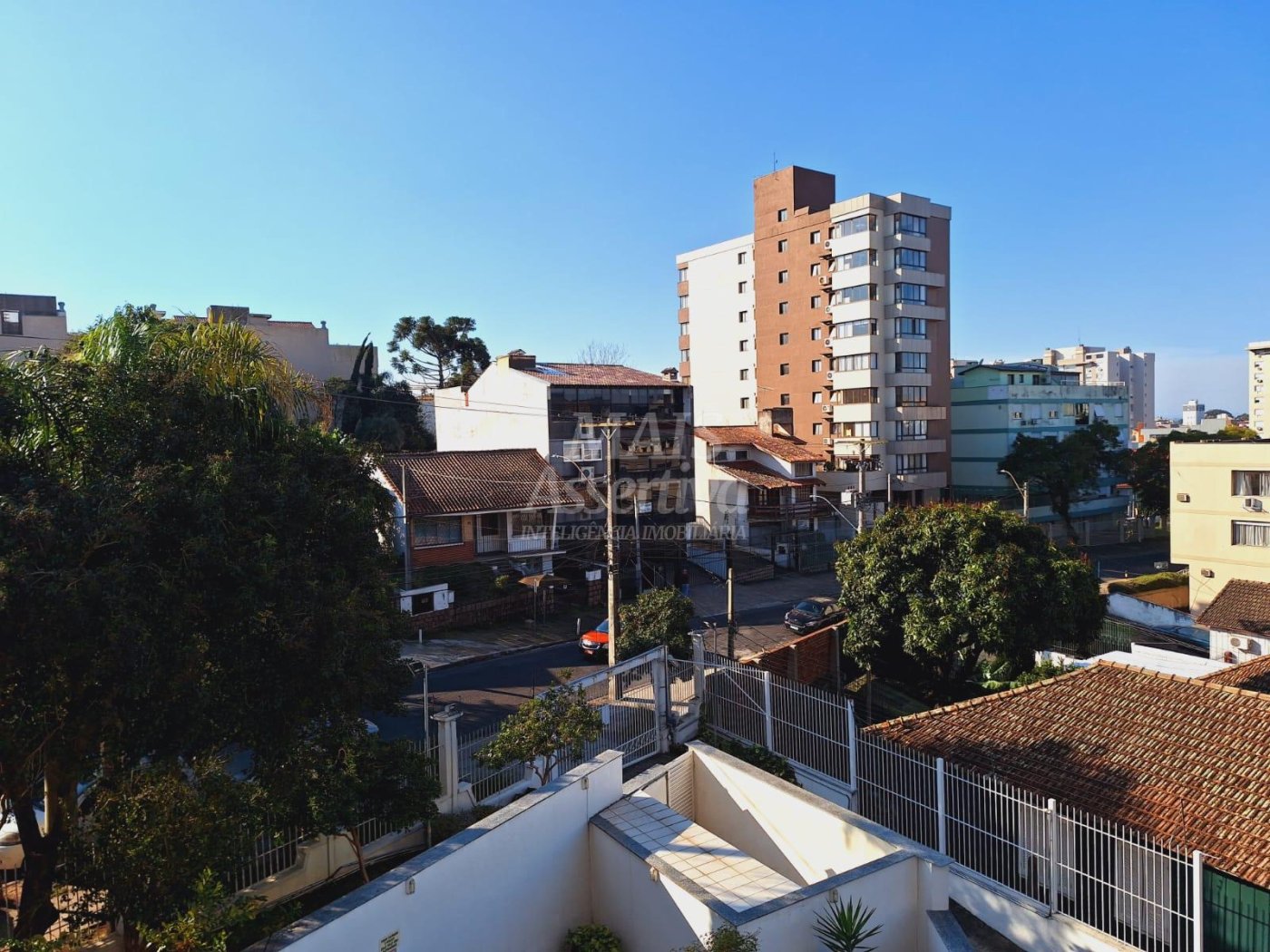Ótimo apartamento semi-mobiliado a venda em Cristo Redentor-Porto Alegre/RS 
