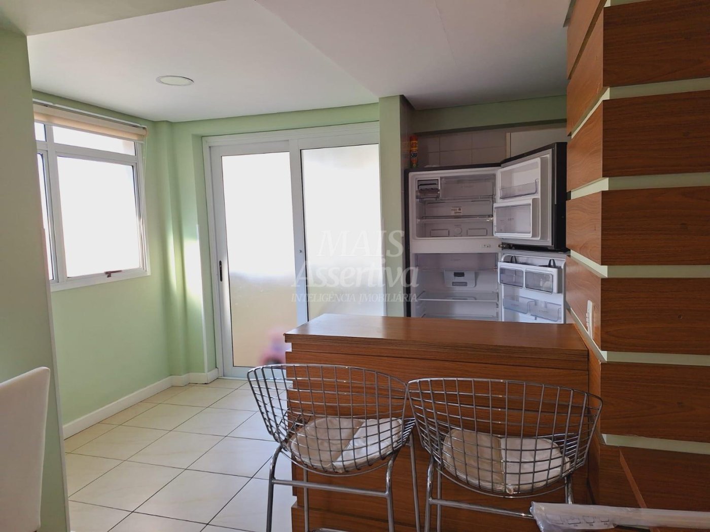 Ótimo apartamento semi-mobiliado a venda em Cristo Redentor-Porto Alegre/RS 