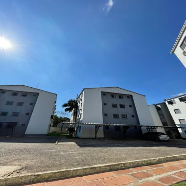 Excelente apartamento à venda com dois dormitórios no Bairro Rondônia 