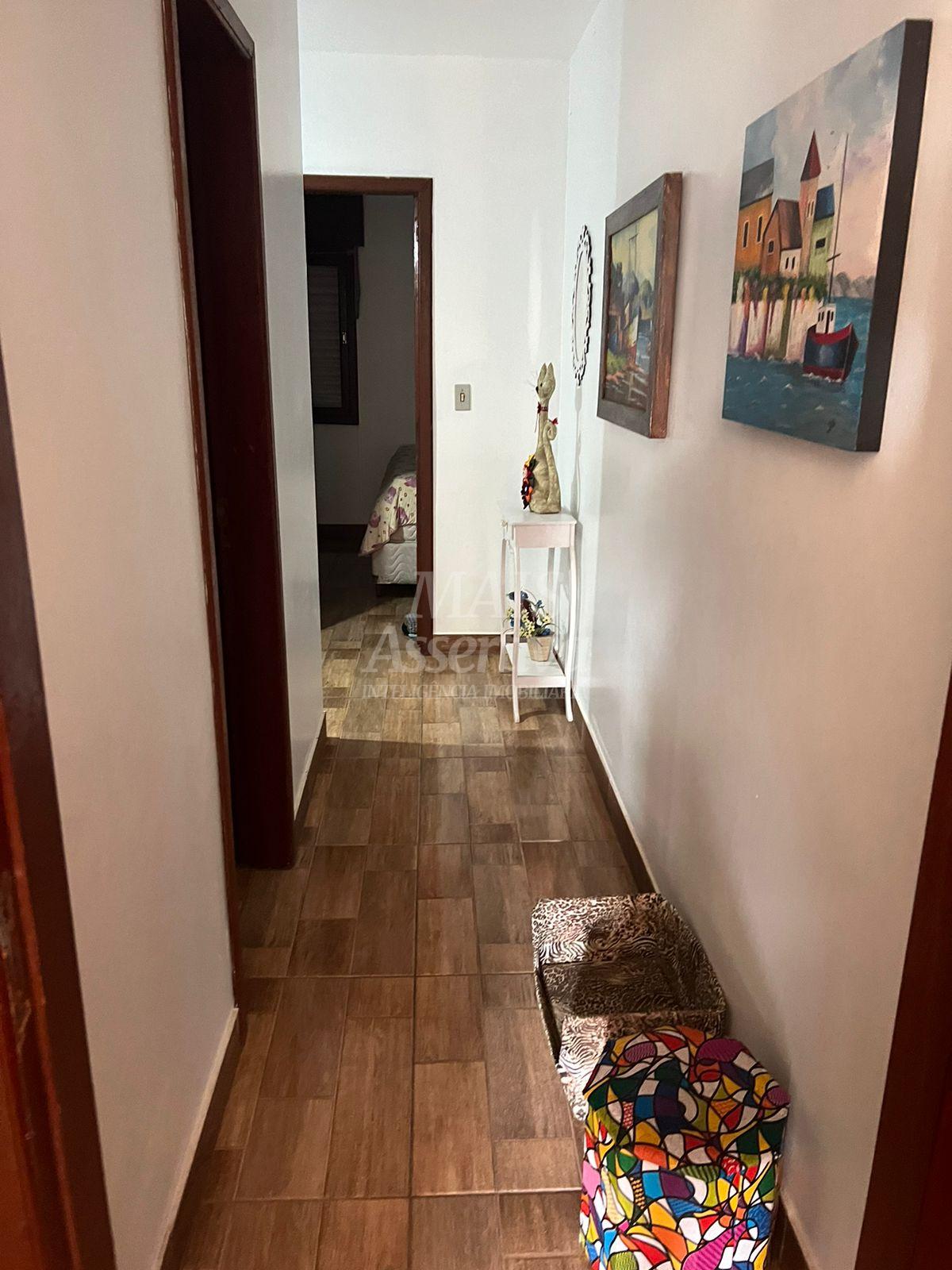 Ótimo sobrado semi-mobiliado a venda na Barra de Imbé/RS - 3 dormitórios 