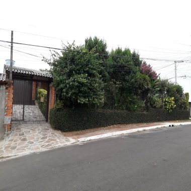 Ótima casa a venda no bairro Boa Saúde em Novo Hamburgo/RS.