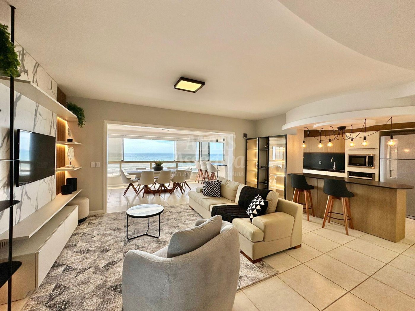 Excelente apartamento de luxo mobiliado em Capão da Canoa/RS