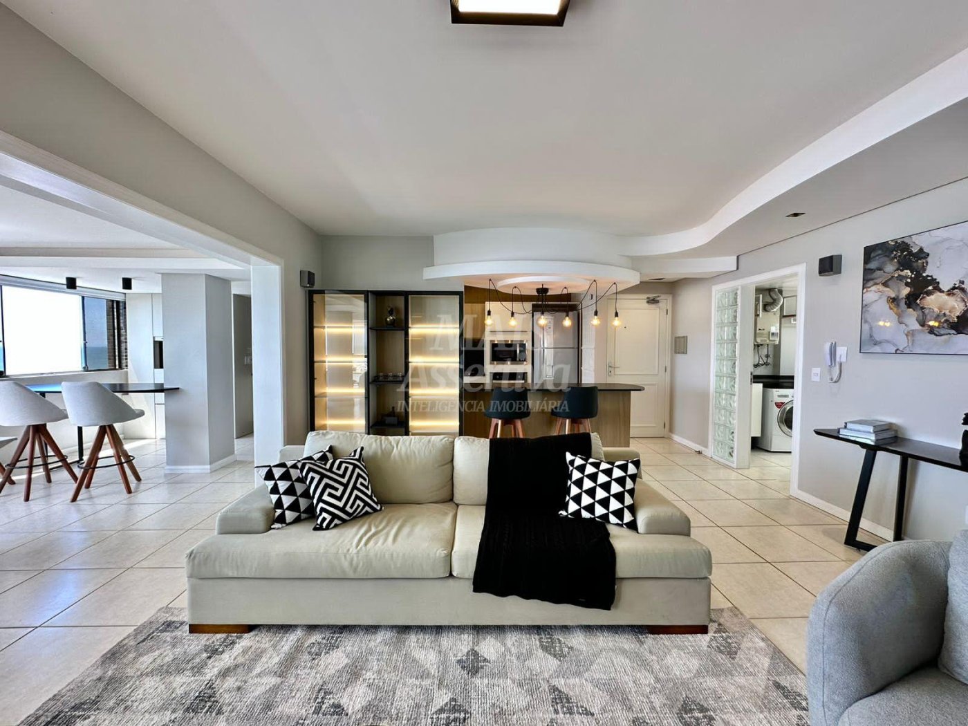 Excelente apartamento de luxo mobiliado em Capão da Canoa/RS