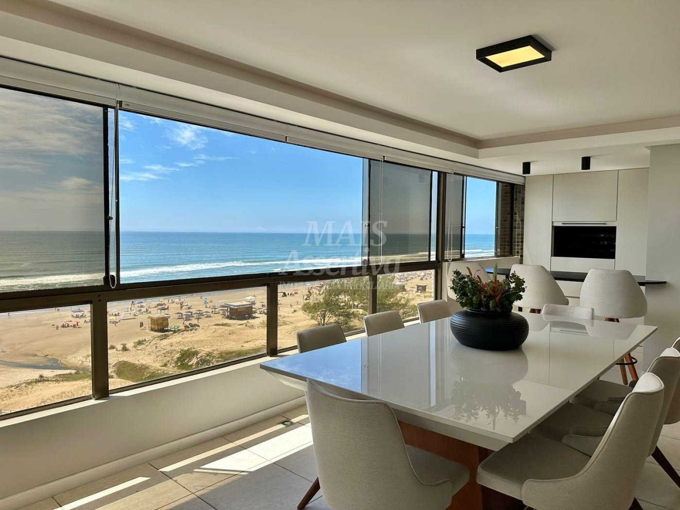 Excelente apartamento de luxo mobiliado em Capão da Canoa/RS