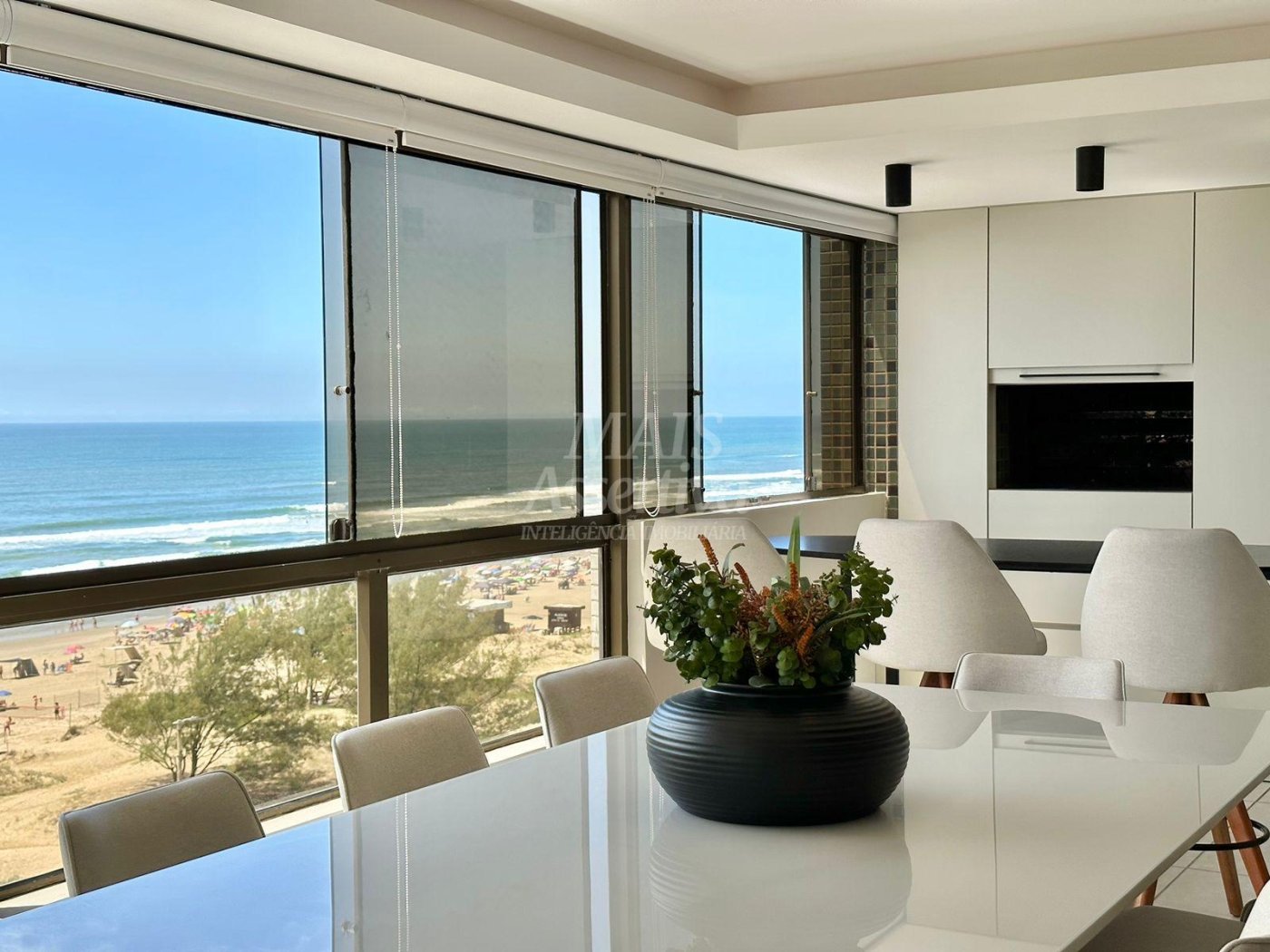 Excelente apartamento de luxo mobiliado em Capão da Canoa/RS