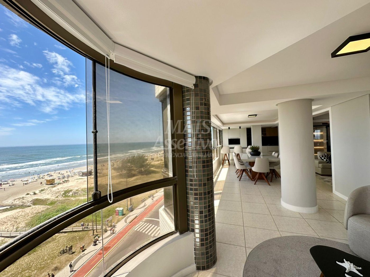 Excelente apartamento de luxo mobiliado em Capão da Canoa/RS