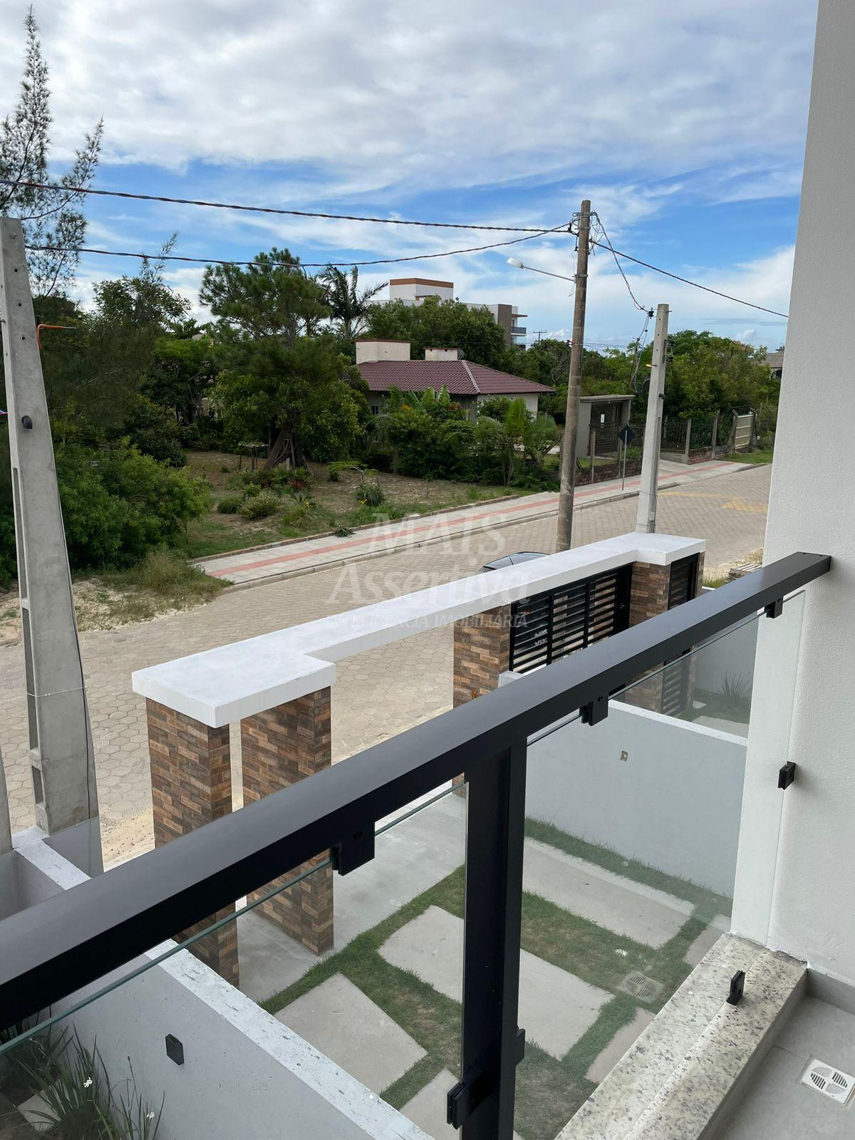Sobrado 03 dormitórios para venda em Balneário Gaivota Praia Turimar
