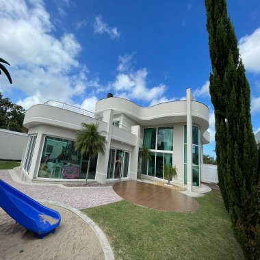 Sobrado de Alto Padrão à venda no bairro Parq. Res. Jardim do Sol, Rio Grande/RS Sobrado de Alto Padrão à venda no bairro Parq. Res. Jardim do Sol, Rio Grande/RS