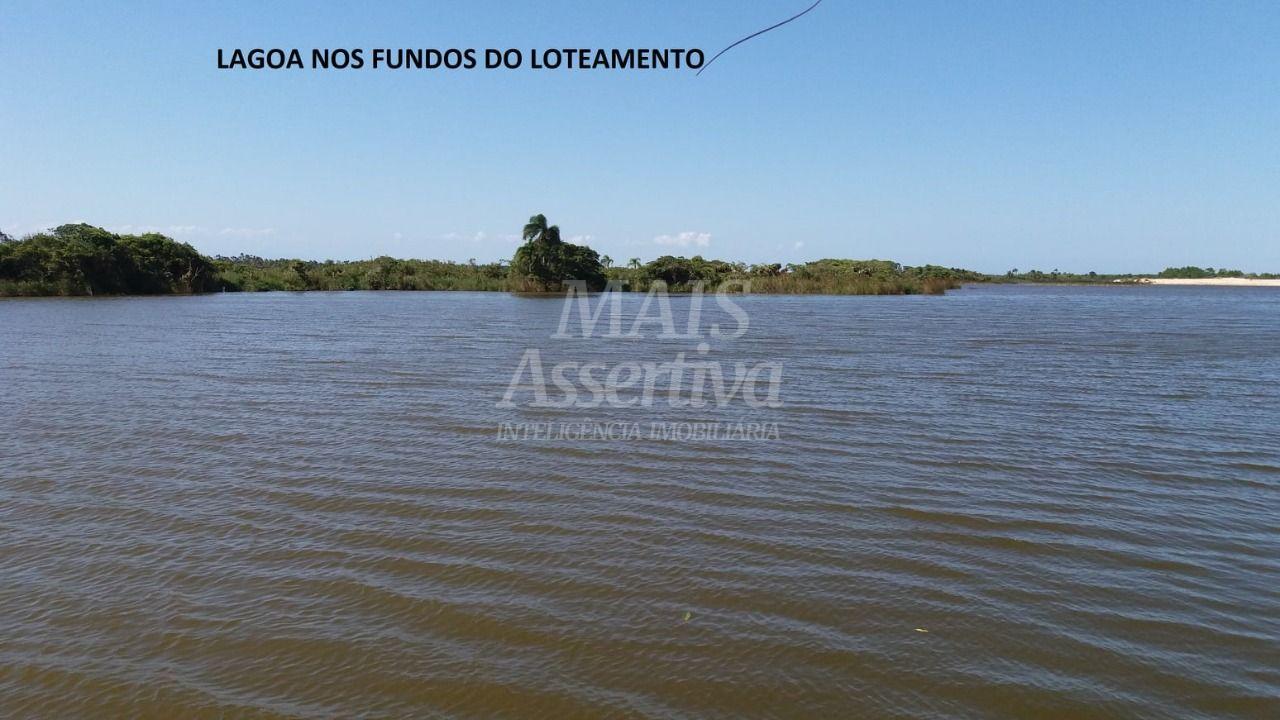 Terreno de esquina em Condomínio Balneário Gaivota