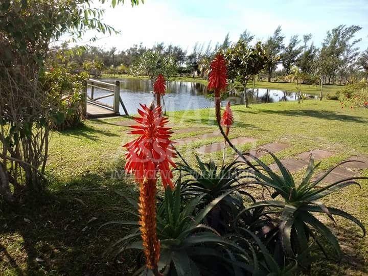 Terreno de esquina em Condomínio Balneário Gaivota