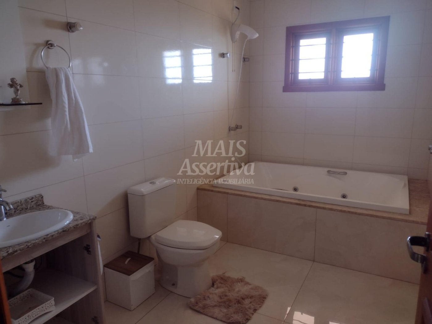 Casa, 3 quartos, 200 m² - Foto 13