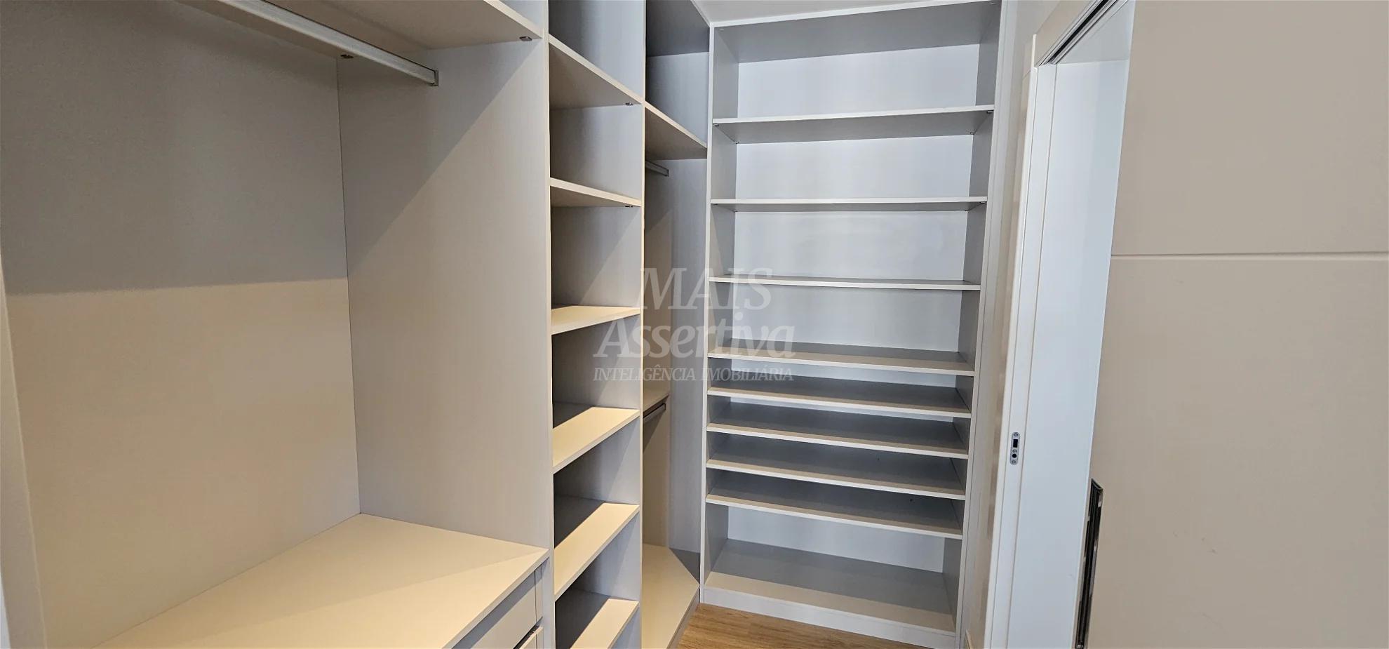 Apartamento à venda com 4 quartos, 156m² - Foto 17