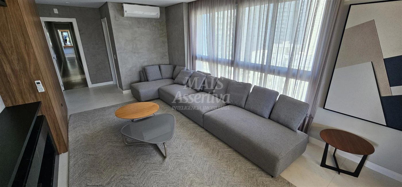 Apartamento mobiliado em Balneário Camboriú SC