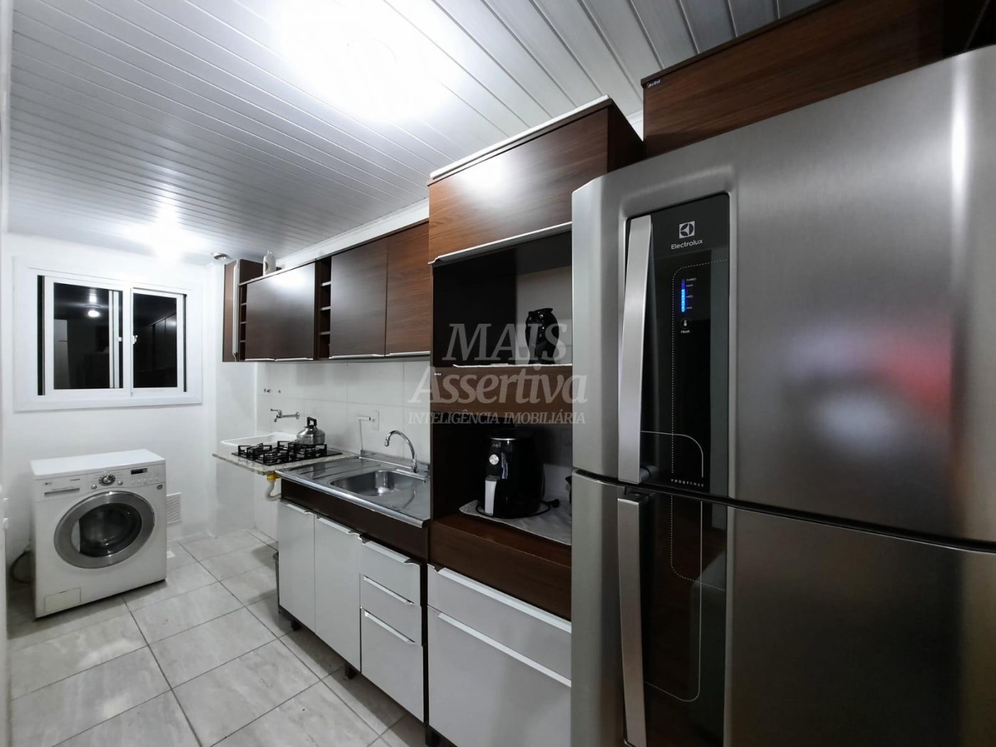 Apartamento mobiliado, térreo com sacada para venda, Residencial Bela Figueira 