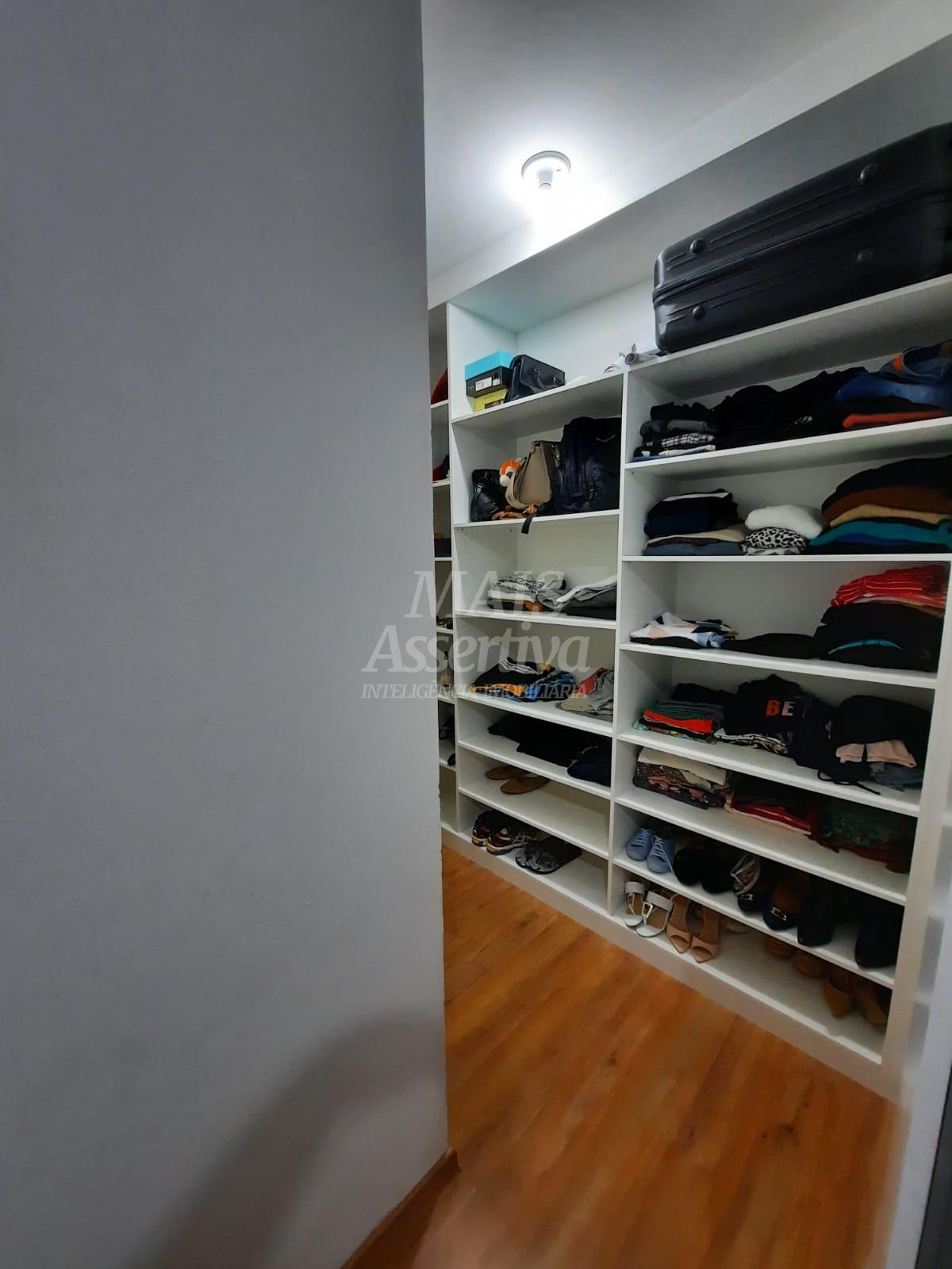 Apartamento mobiliado, térreo com sacada para venda, Residencial Bela Figueira 