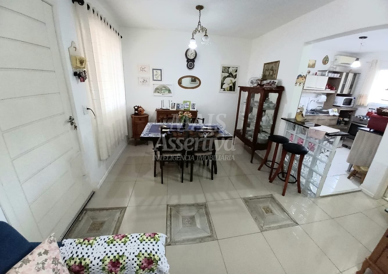 Casa, 3 quartos, 113 m² - Foto 1