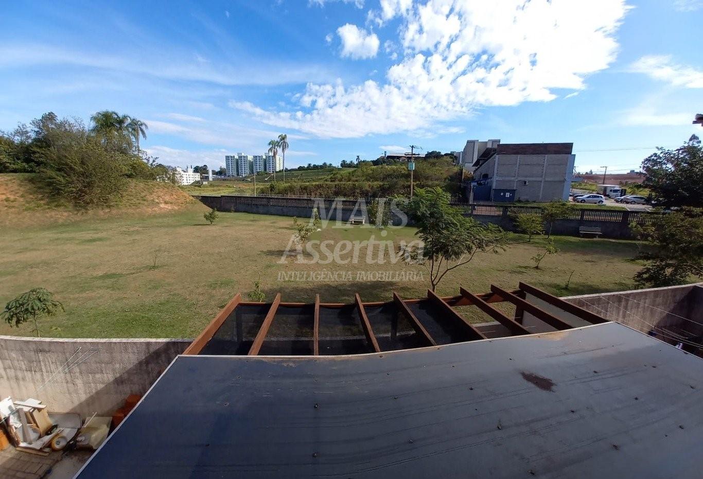 Sobrado para venda no Residencial Vale das Figueiras em Novo Haburgo 