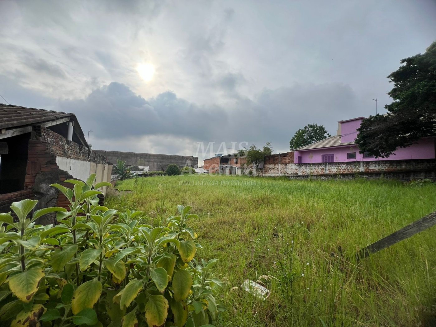Excelente terreno à venda no bairro Canudos em Novo Hamburgo/RS - Bem Localizado