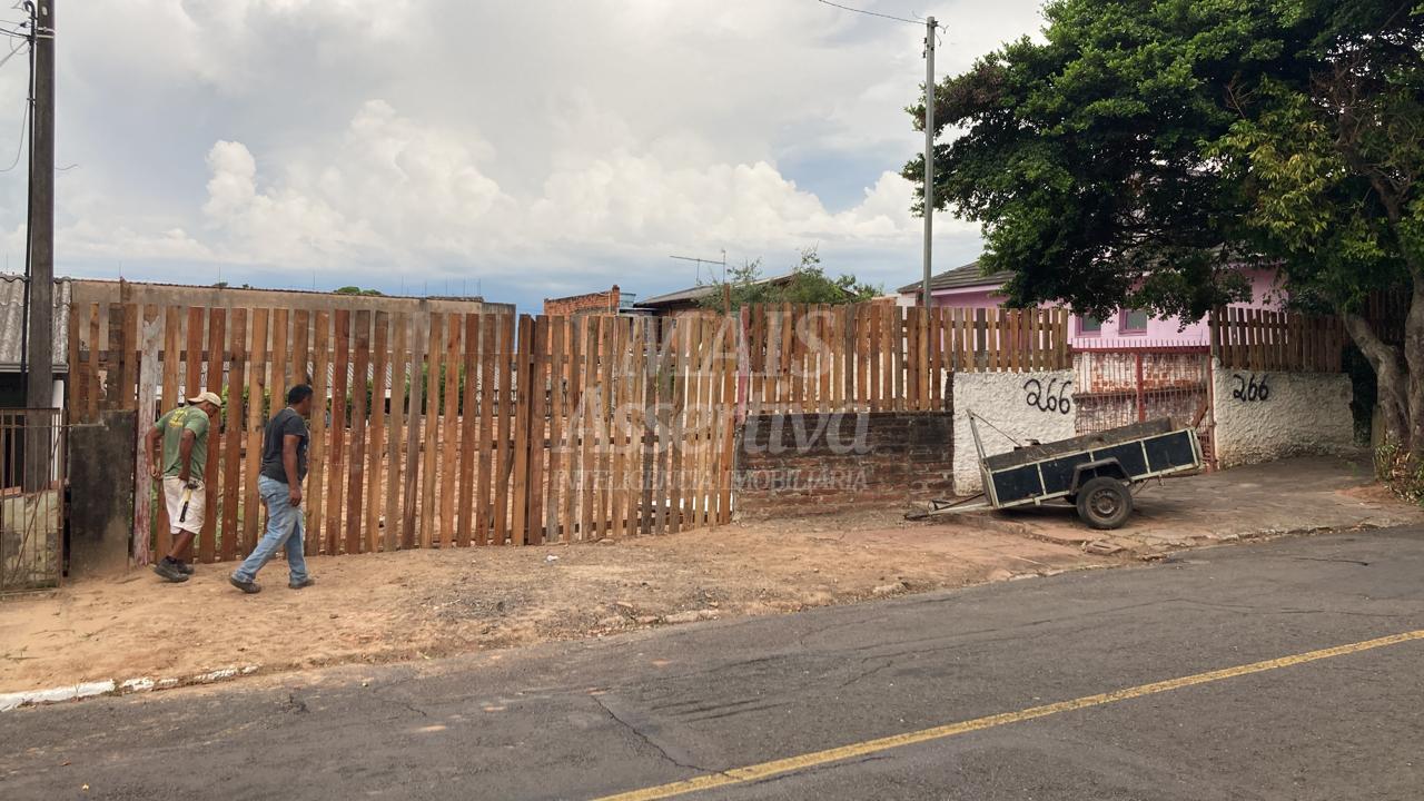 Excelente terreno à venda no bairro Canudos em Novo Hamburgo/RS - Bem Localizado